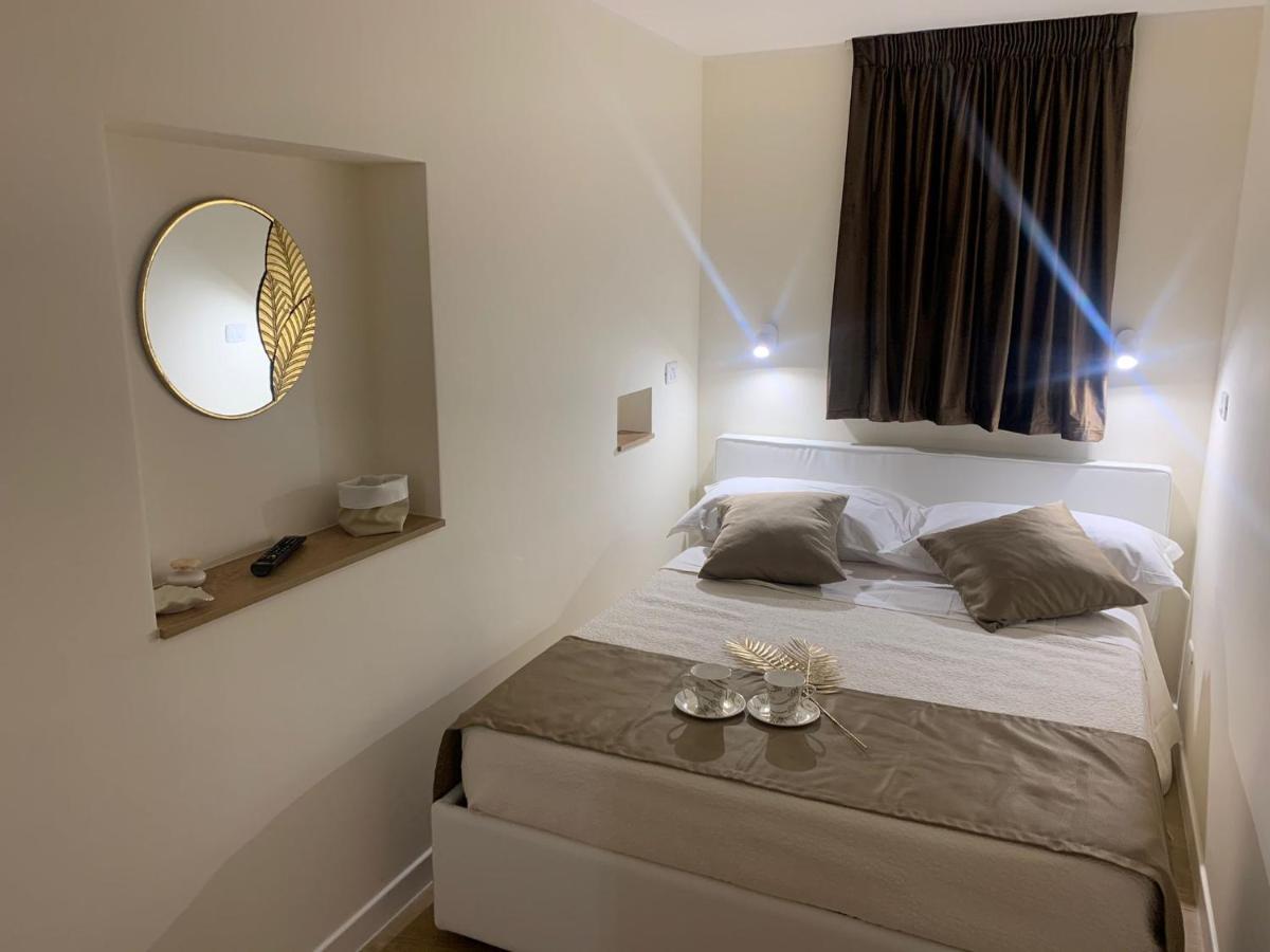 Luna&Sole Oreste Apartments - Self Check-In Bari Bagian luar foto
