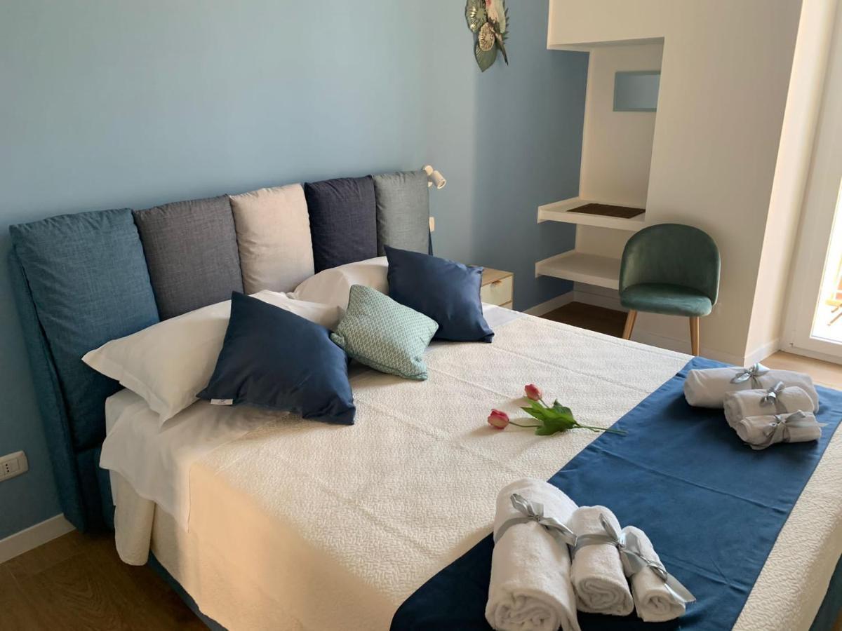 Luna&Sole Oreste Apartments - Self Check-In Bari Bagian luar foto